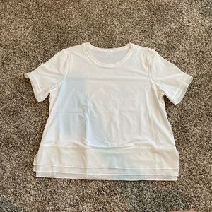 Lululemon women’s top sz 8